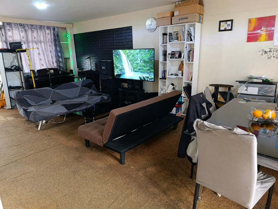 2 Bedroom Property for Sale in Bloemfontein Free State
